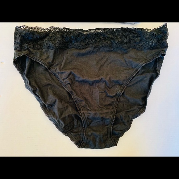 English Marks & Spencer brand 1 pack of 5 black cotton panties with lace US 10 - Picture 3 of 4